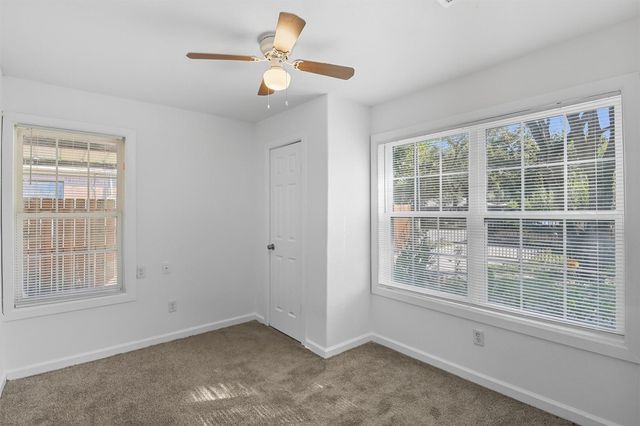 5415 Queensland Street, Houston, TX 77028