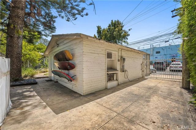 2361 Pelham, Los Angeles, CA 90064