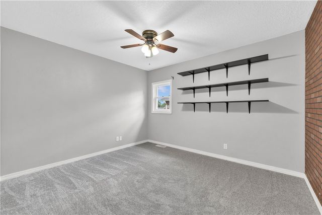 600 Primrose Avenue, Siloam Springs, AR 72761