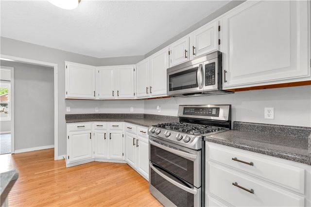 600 Primrose Avenue, Siloam Springs, AR 72761
