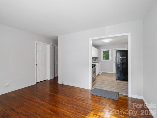 1609 Taylor Avenue, Charlotte, NC 28216