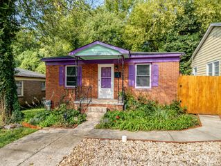 1609 Taylor Avenue, Charlotte, NC 28216