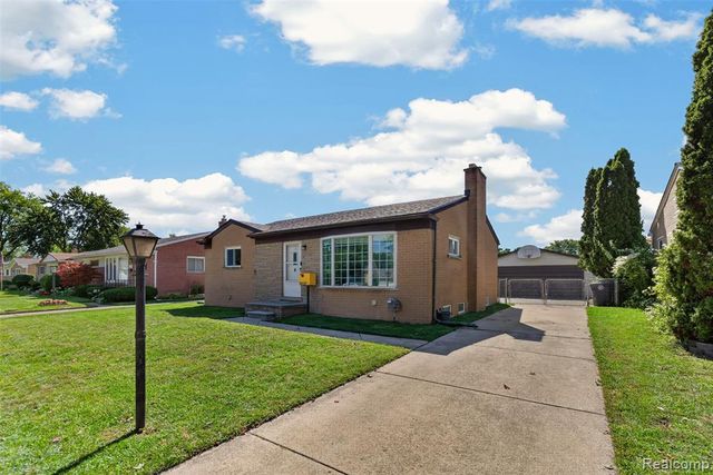 32137 Hees Street, Livonia, MI 48150