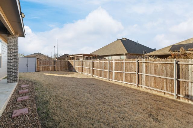 2405 Red Draw Road, Fort Worth, TX 76177