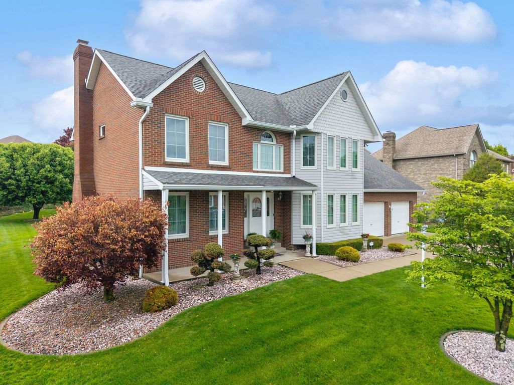 9470 Pembroke CIRCLE, North Huntingdon, PA 15642