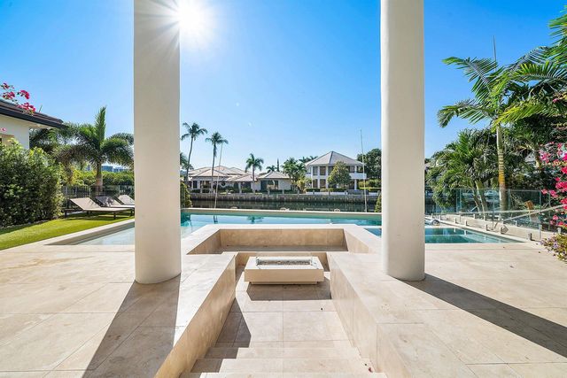 5344 Boca Marina Circle N, Boca Raton, FL 33487