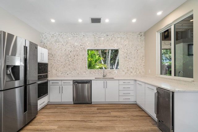 5344 Boca Marina Circle N, Boca Raton, FL 33487