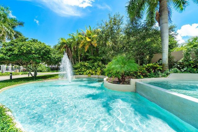 5344 Boca Marina Circle N, Boca Raton, FL 33487