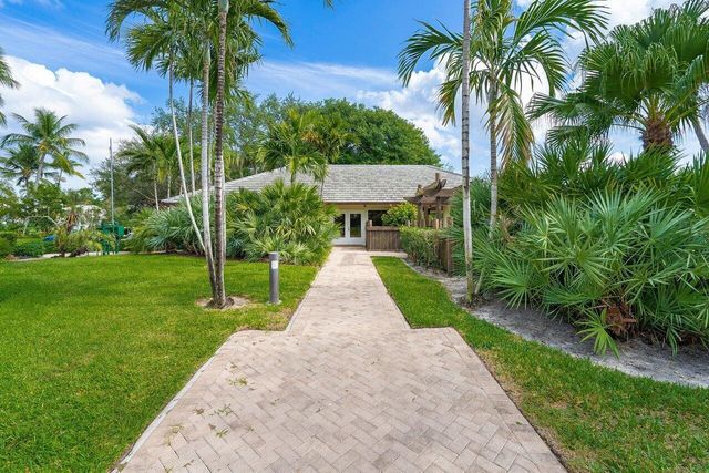 5344 Boca Marina Circle N, Boca Raton, FL 33487