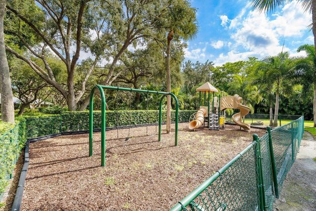 5344 Boca Marina Circle N, Boca Raton, FL 33487
