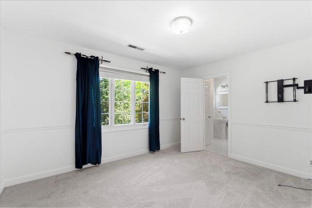9228 Rocky Cove Drive, Chattanooga, TN 37421
