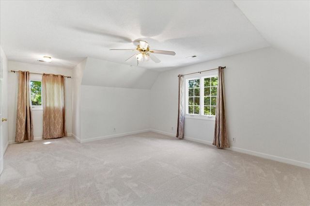 9228 Rocky Cove Drive, Chattanooga, TN 37421