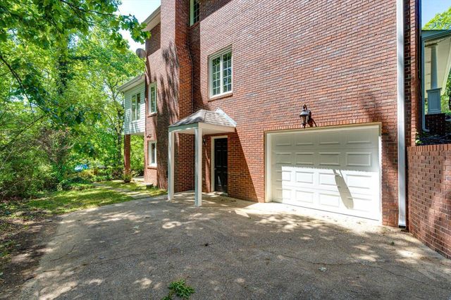 9228 Rocky Cove Drive, Chattanooga, TN 37421