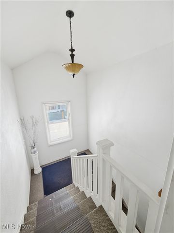 1214 E Market Street, Warren, OH 44483