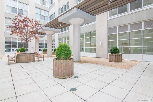 1 Landmark Square 115, Port Chester, NY 10573