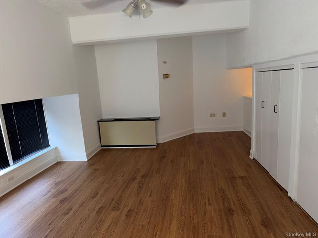 1 Landmark Square 115, Port Chester, NY 10573