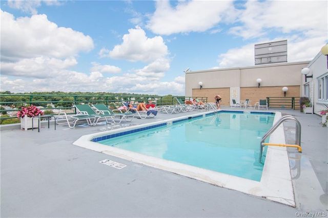 1 Landmark Square 115, Port Chester, NY 10573
