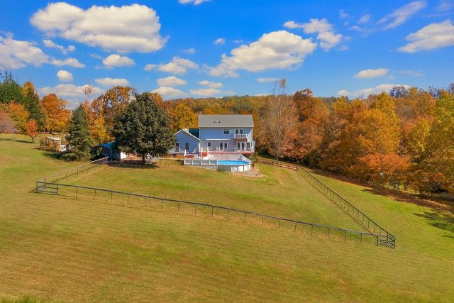 1100 High Meadows DR, Wirtz, VA 24184