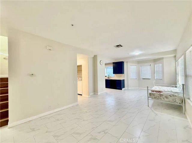 319 W Duarte A, Monrovia, CA 91016