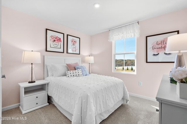 8191 Sterling Oaks Drive NW, Ash, NC 28420