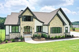 810 North Hampton Way, Monroe, GA 30656