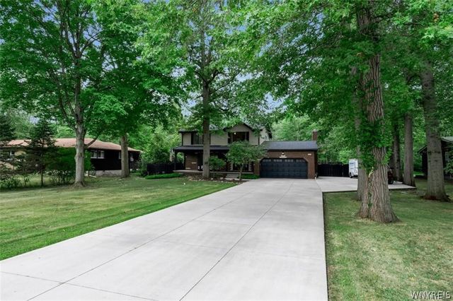 598 Baseline Road, Grand Island, NY 14072