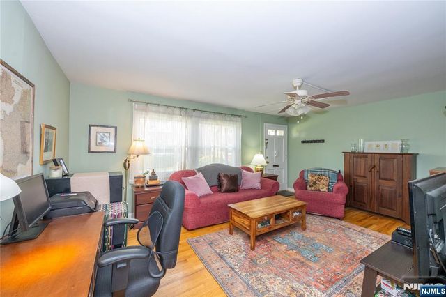 15-06 B N Plaza Road 15-06 B, Fair Lawn, NJ 07410