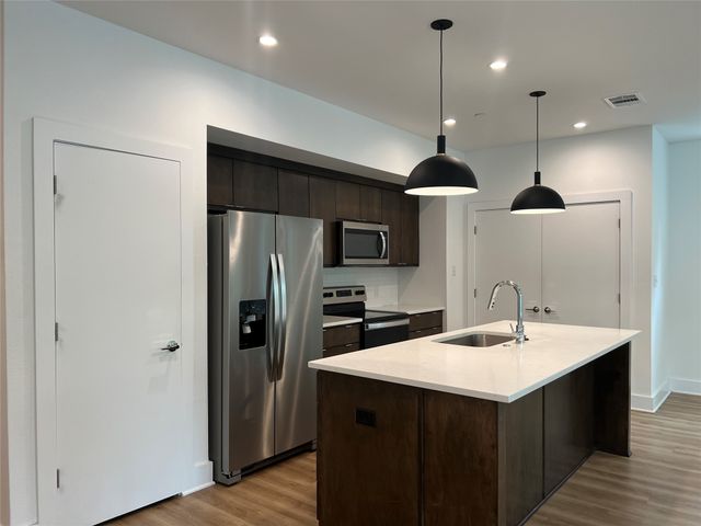 408 Dr Martin Luther King Jr Boulevard 201, Waxahachie, TX 75165