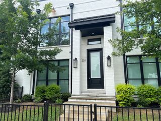 408 Dr Martin Luther King Jr Boulevard 201, Waxahachie, TX 75165