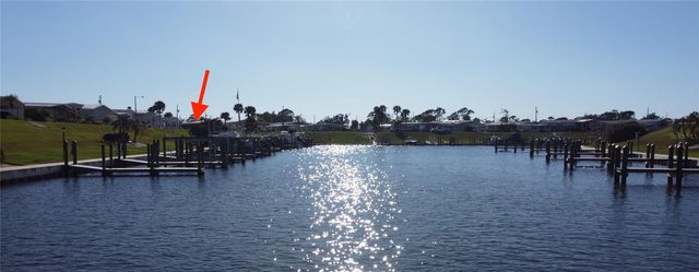 809 S WATERWAY, Venice, FL 34285