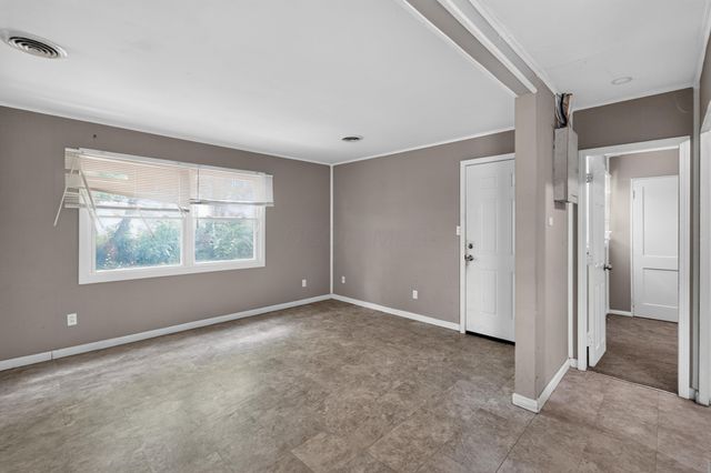 1170 S Hampton Road, Columbus, OH 43227