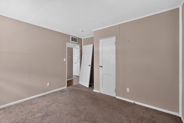 1170 S Hampton Road, Columbus, OH 43227