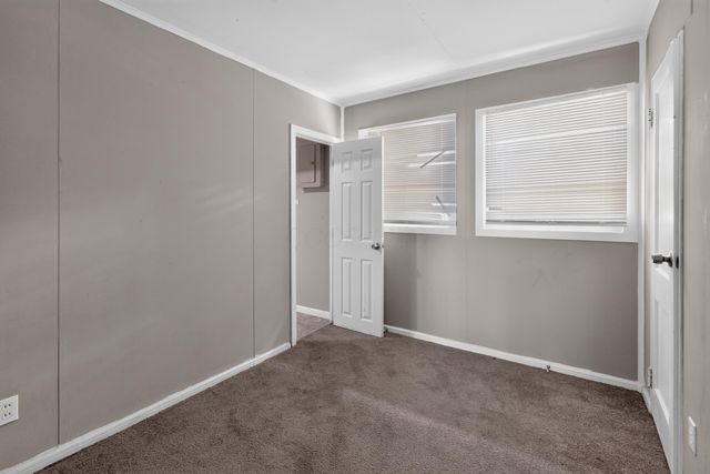 1170 S Hampton Road, Columbus, OH 43227