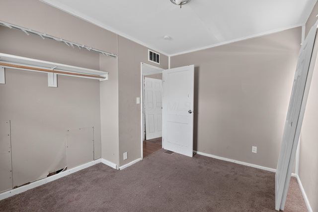 1170 S Hampton Road, Columbus, OH 43227