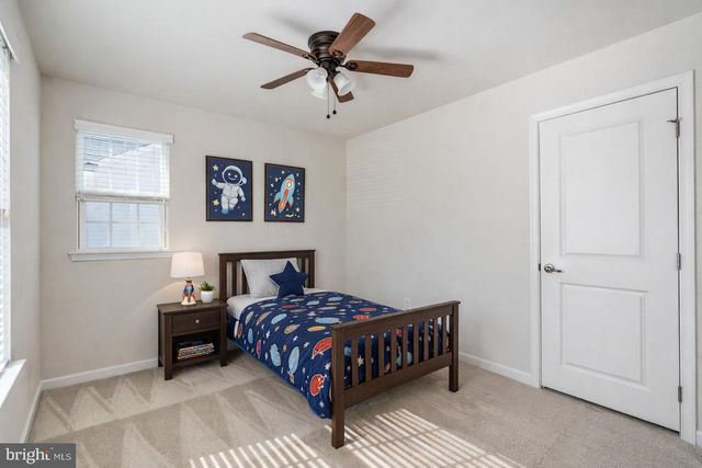 9217 WOOD CREEK CIR, Fredericksburg, VA 22407