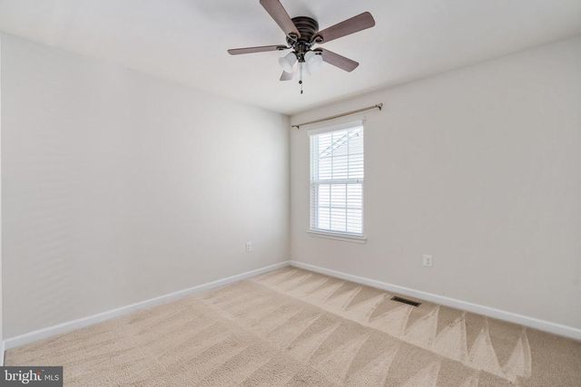 9217 WOOD CREEK CIR, Fredericksburg, VA 22407