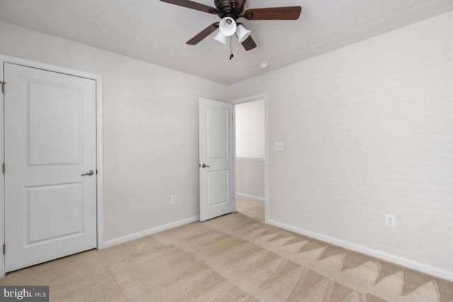 9217 WOOD CREEK CIR, Fredericksburg, VA 22407