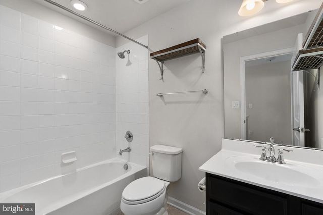 9217 WOOD CREEK CIR, Fredericksburg, VA 22407