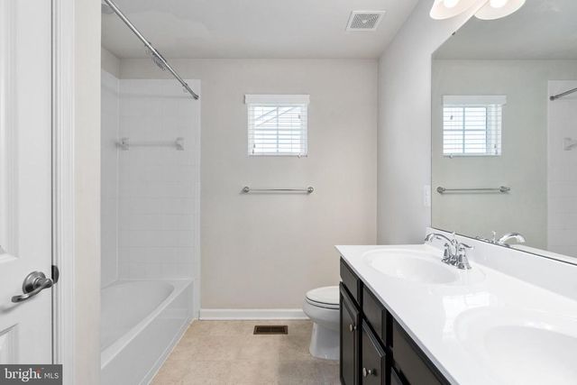 9217 WOOD CREEK CIR, Fredericksburg, VA 22407