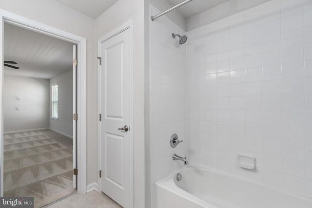 9217 WOOD CREEK CIR, Fredericksburg, VA 22407