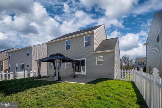 9217 WOOD CREEK CIR, Fredericksburg, VA 22407