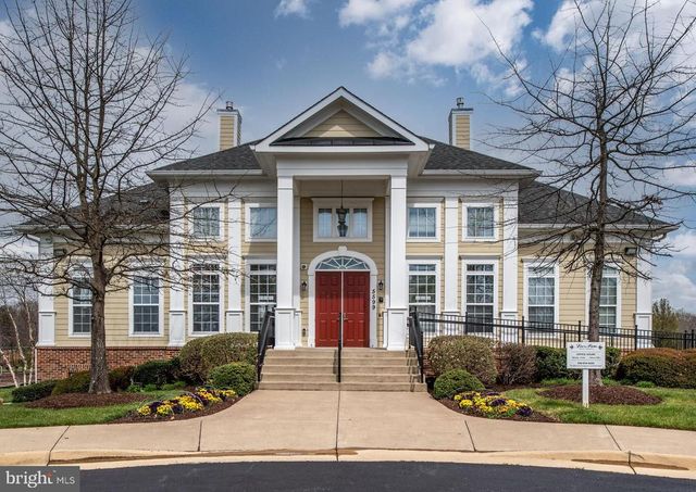 9217 WOOD CREEK CIR, Fredericksburg, VA 22407