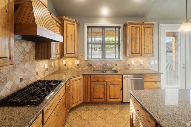 1997 W CRESCENT DR, Mapleton, UT 84664