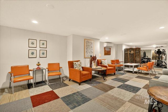 1933 N Blossom Pl,, Meridian, ID 83646