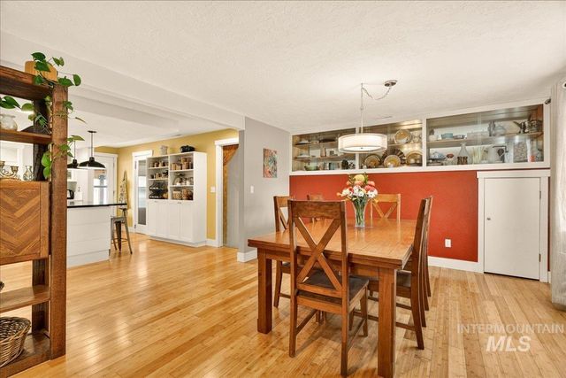 1933 N Blossom Pl,, Meridian, ID 83646