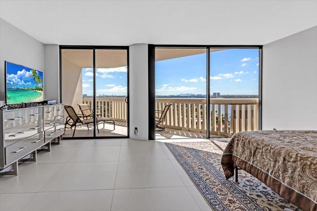 1000 Island Boulevard 2003, Aventura, FL 33160