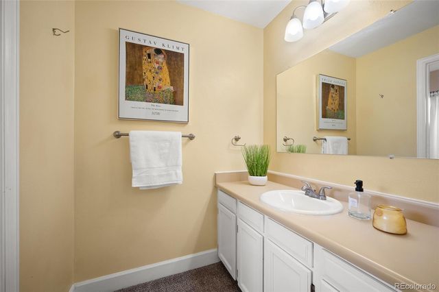 18943 E Mercer Drive, Aurora, CO 80013