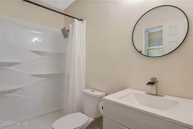 2560 Pine Springs Drive, Fayetteville, NC 28306