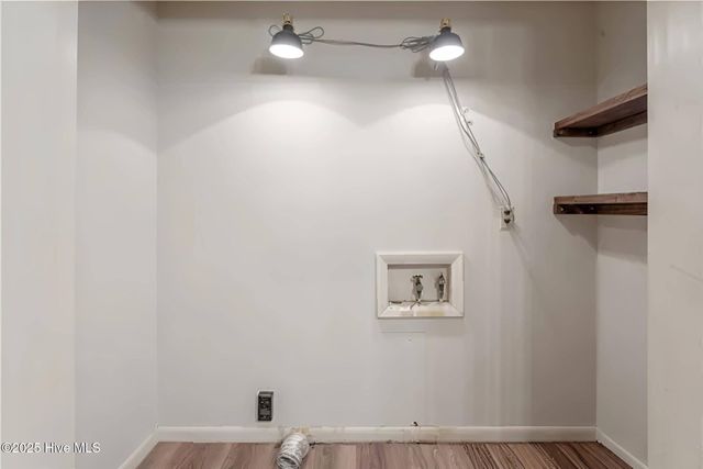 2560 Pine Springs Drive, Fayetteville, NC 28306