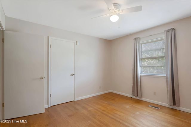 2560 Pine Springs Drive, Fayetteville, NC 28306